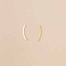 Load image into Gallery viewer, Comet Curve Earrings