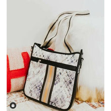 Load image into Gallery viewer, Muskoka Messenger Bag