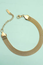 Load image into Gallery viewer, Golden Mesh Chain Bracelet