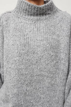 Load image into Gallery viewer, Chunky Bubble Sweater