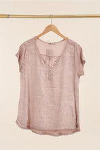 Load image into Gallery viewer, Button Top Blouse