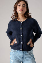 Load image into Gallery viewer, Western Horse Graphic Ribbed Trim Crew Neck Cardigan: GREY / S/M-3:M/L-3