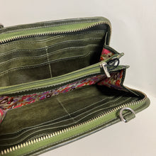 Load image into Gallery viewer, Raina Clutch/Crossbody/Wallet Olive