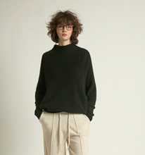 Load image into Gallery viewer, Mockneck Batwing Sleeves Sweater