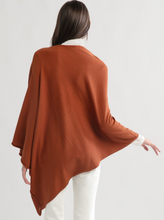 Load image into Gallery viewer, Basic Triangle Poncho