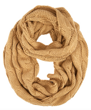 Load image into Gallery viewer, Cable Scarf