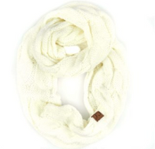 Load image into Gallery viewer, Cable Scarf