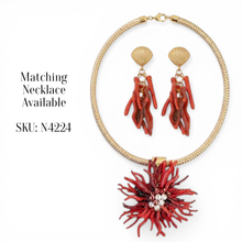 Load image into Gallery viewer, Red Wynn Earring