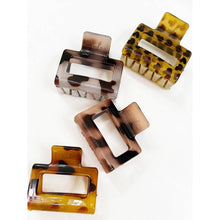 Load image into Gallery viewer, Tortoise Shell Pattern Leopard Claw Clips