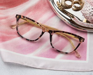 Winnie Blue Light Readers