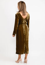Load image into Gallery viewer, White Stuff Nadia Velvet Midi Dress