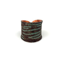 Load image into Gallery viewer, Copper Patina Rings