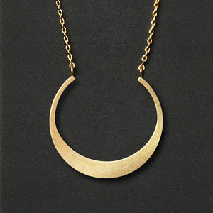 Refined Necklace Collection Crescent
