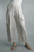 Load image into Gallery viewer, Button Linen Pants