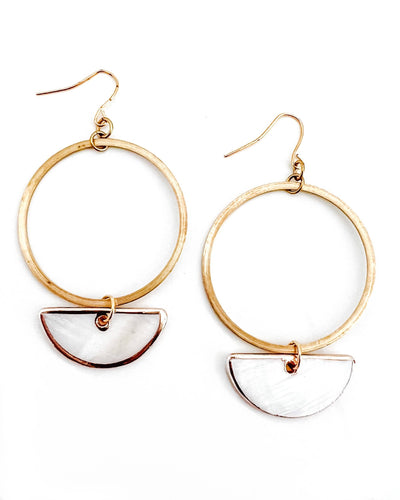 Evander Earrings || White