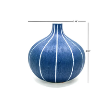 Load image into Gallery viewer, Congo Vase